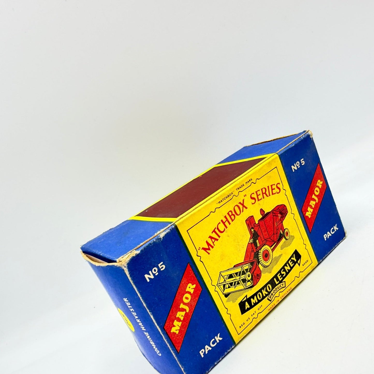 Matchbox Lesney M - 5 Major Pack Massey Ferguson 780 Combine Harvester - Magic Matchbox