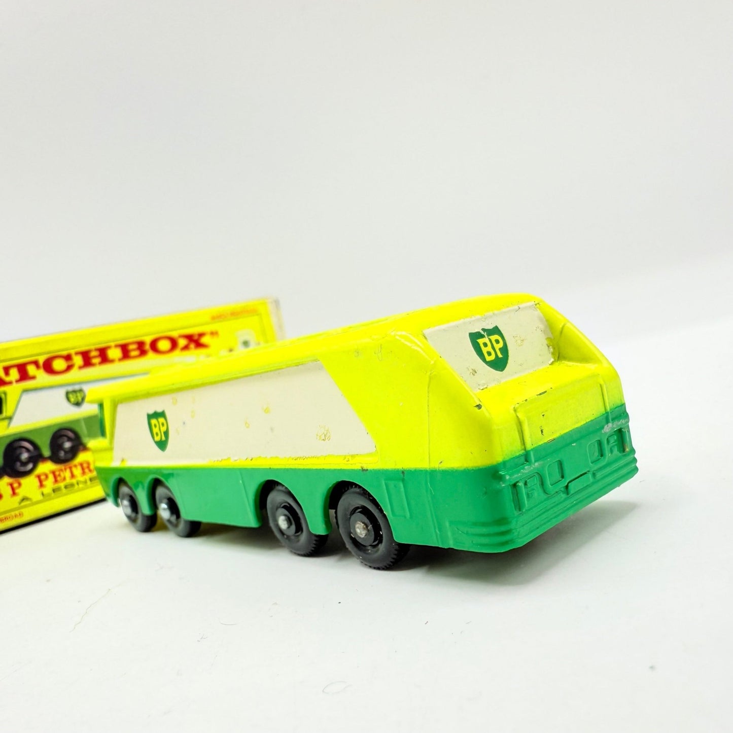 Matchbox Lesney Major Pack B.P. Autotanker M - 1 - Magic Matchbox