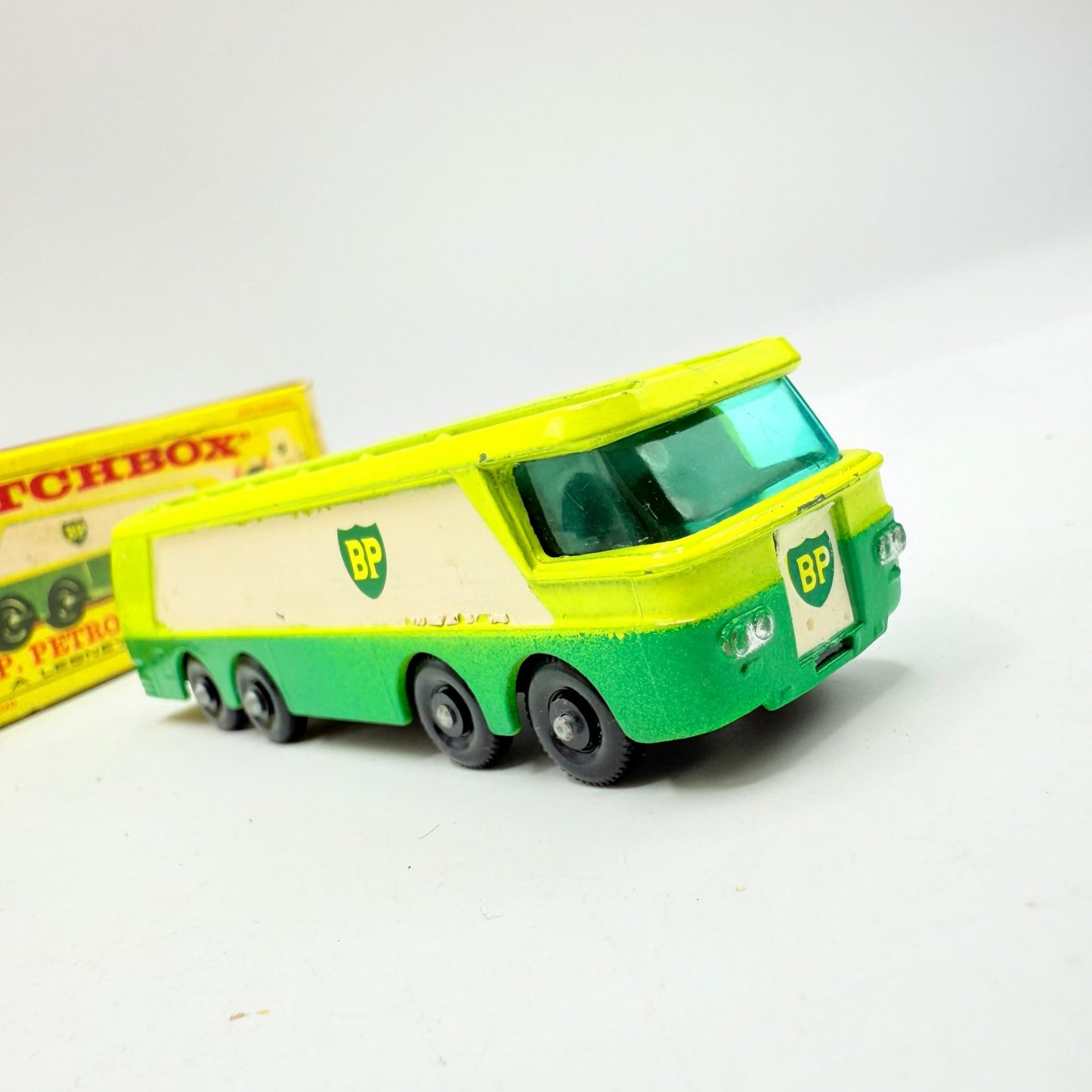 Matchbox Lesney Major Pack B.P. Autotanker M - 1 - Magic Matchbox