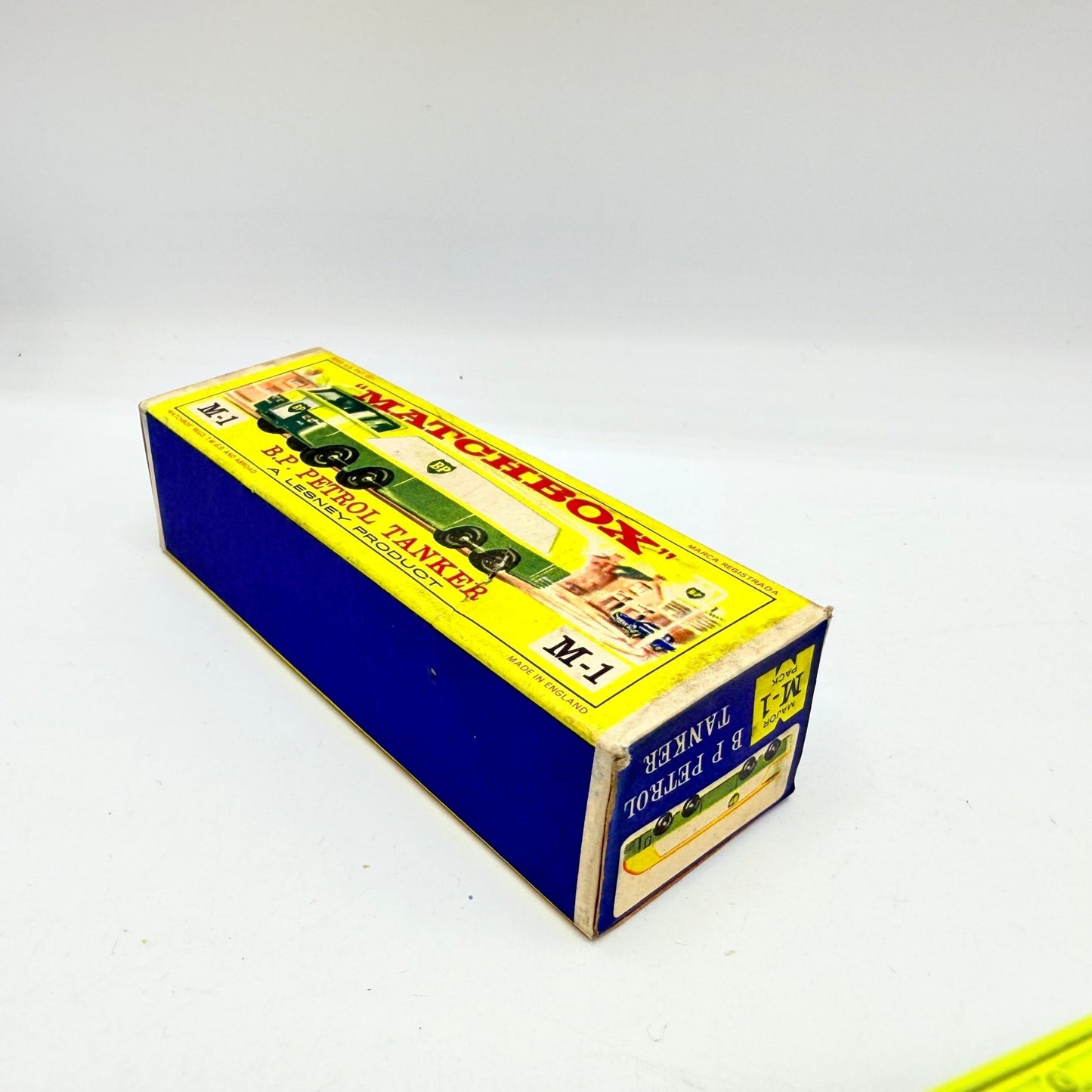 Matchbox Lesney Major Pack B.P. Autotanker M - 1 - Magic Matchbox
