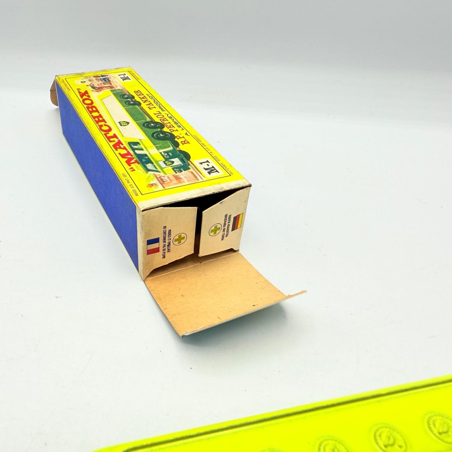 Matchbox Lesney Major Pack B.P. Autotanker M - 1 - Magic Matchbox