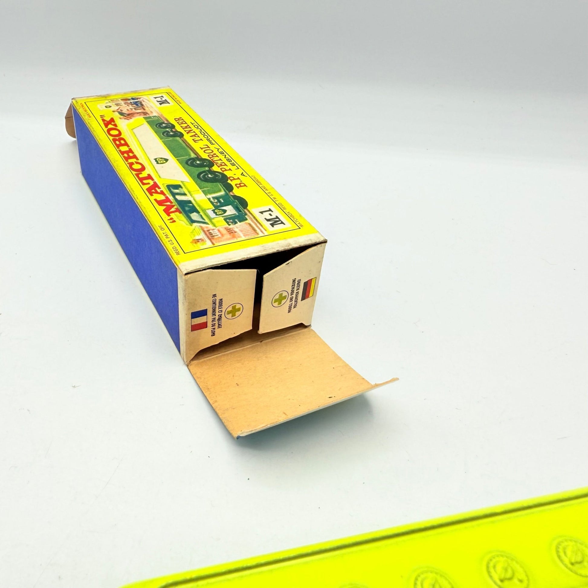 Matchbox Lesney Major Pack B.P. Autotanker M - 1 - Magic Matchbox