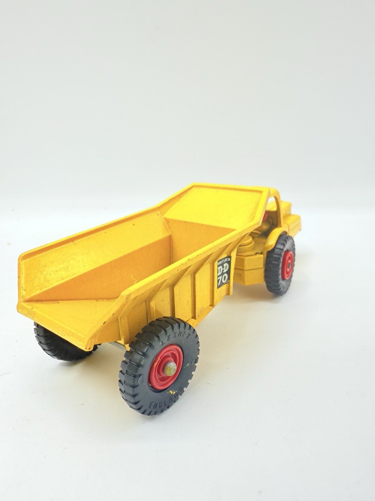 Matchbox Lesney Major Pack M - 10 Whitlock Dinkum Dumper - Magic Matchbox