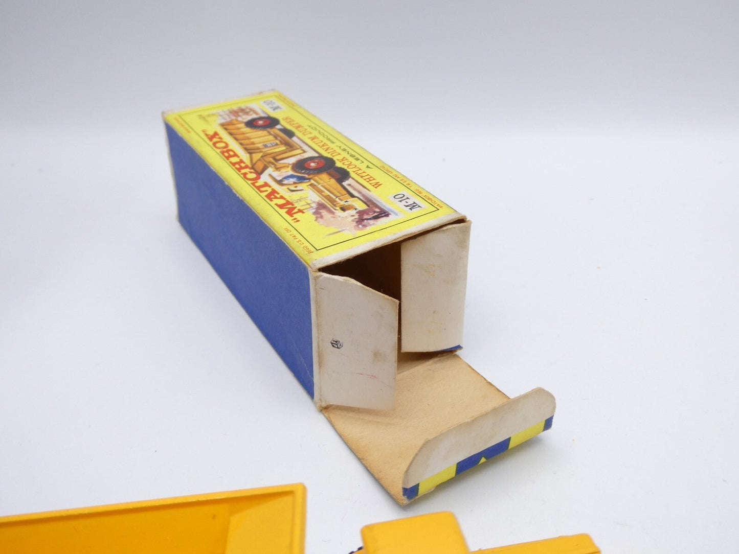Matchbox Lesney Major Pack M - 10 Whitlock Dinkum Dumper - red hubs boxed - Magic Matchbox