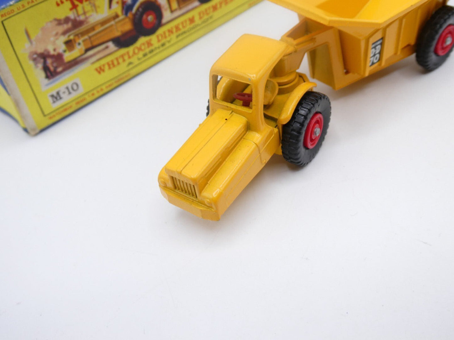 Matchbox Lesney Major Pack M - 10 Whitlock Dinkum Dumper - red hubs boxed - Magic Matchbox