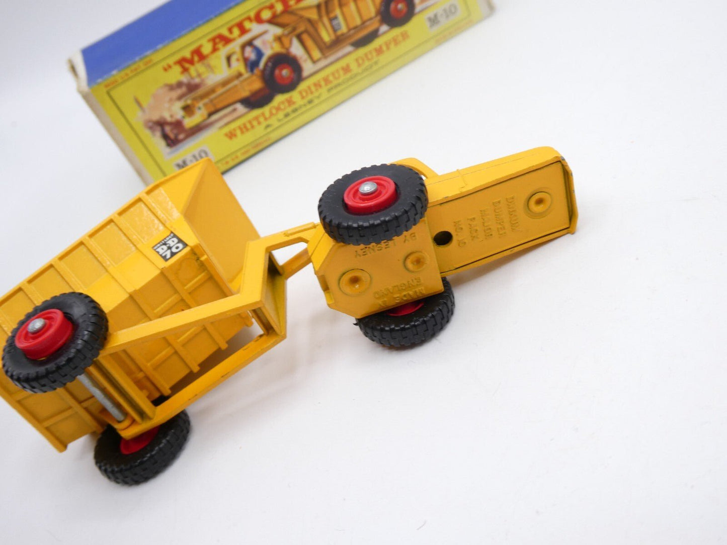 Matchbox Lesney Major Pack M - 10 Whitlock Dinkum Dumper - red hubs boxed - Magic Matchbox