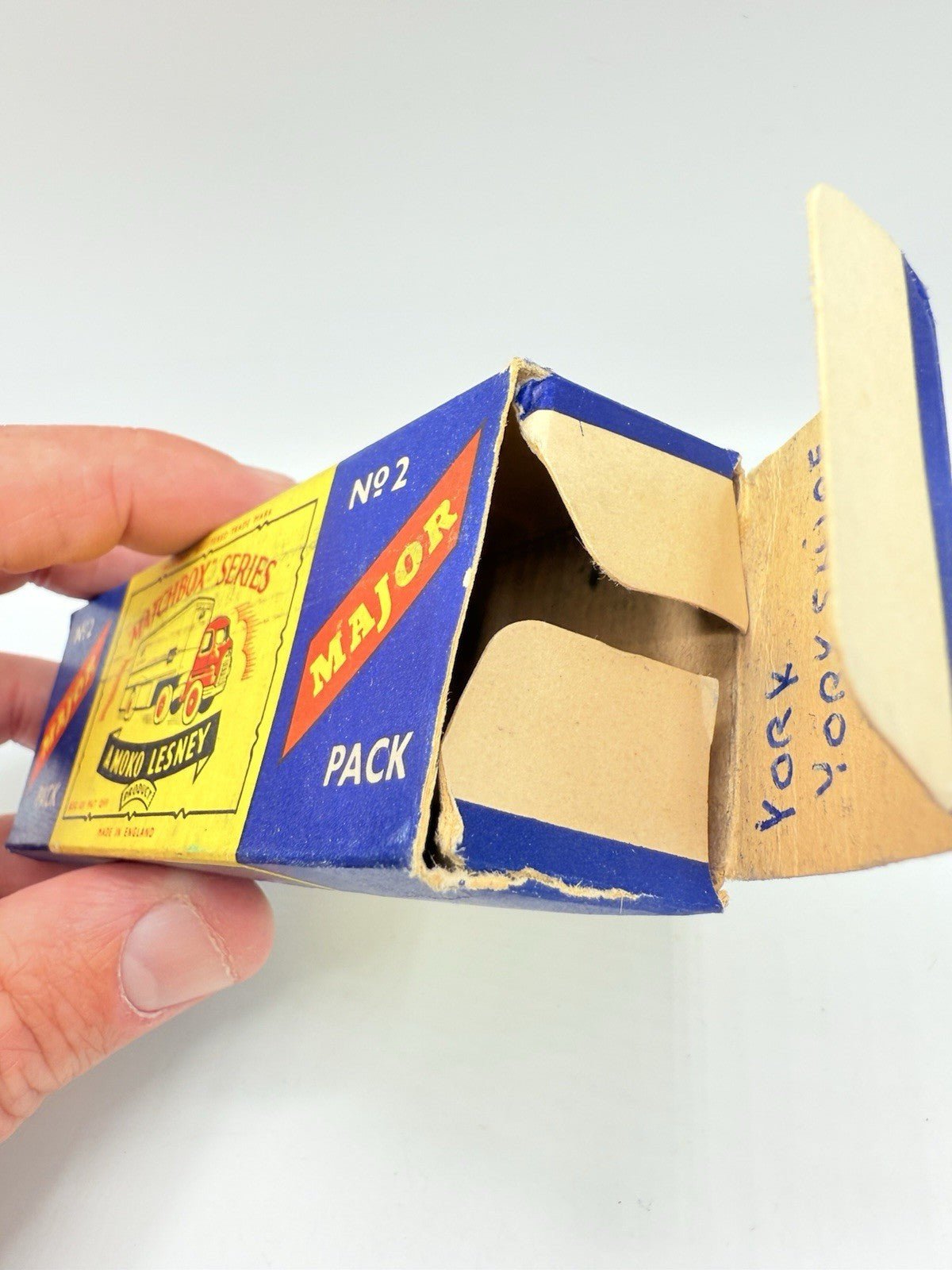 Matchbox Lesney Major Pack M2 Bedford Walls Ice Cream Truck - Magic Matchbox