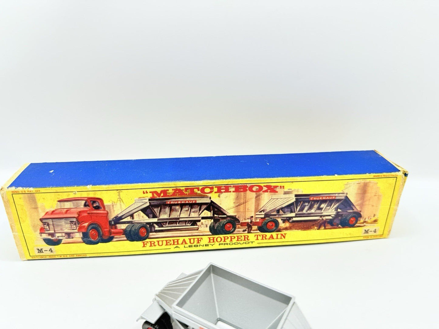 Matchbox Lesney Major Pack M4 Fruehauf Hopper Train - Magic Matchbox