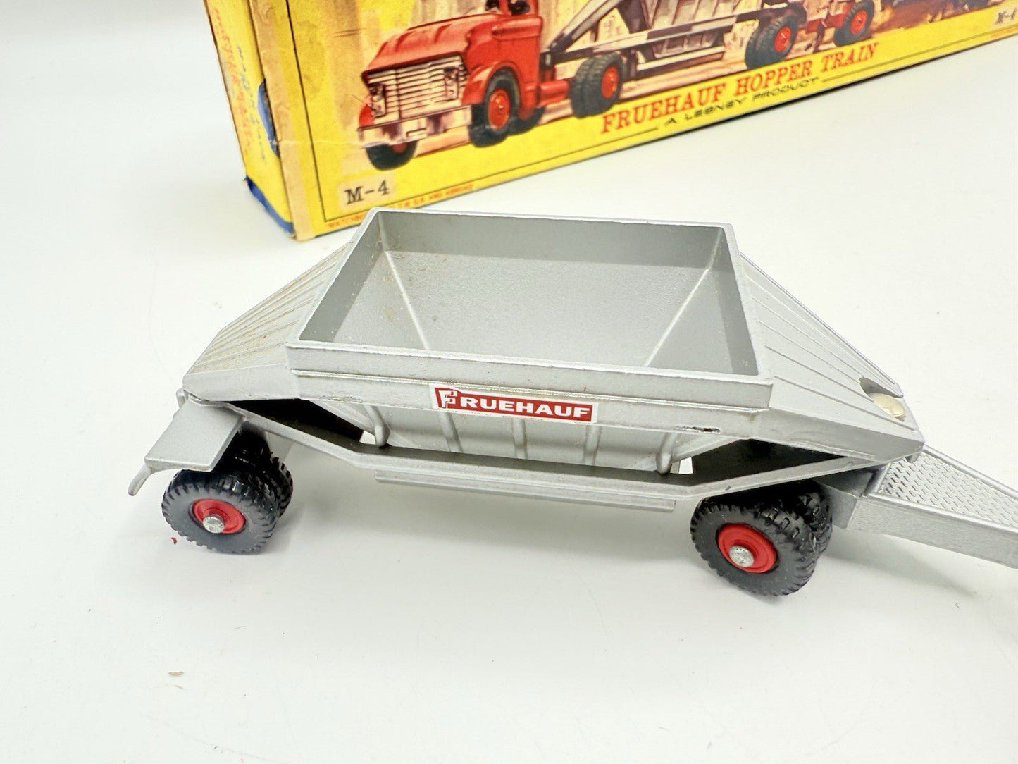 Matchbox Lesney Major Pack M4 Fruehauf Hopper Train - Magic Matchbox