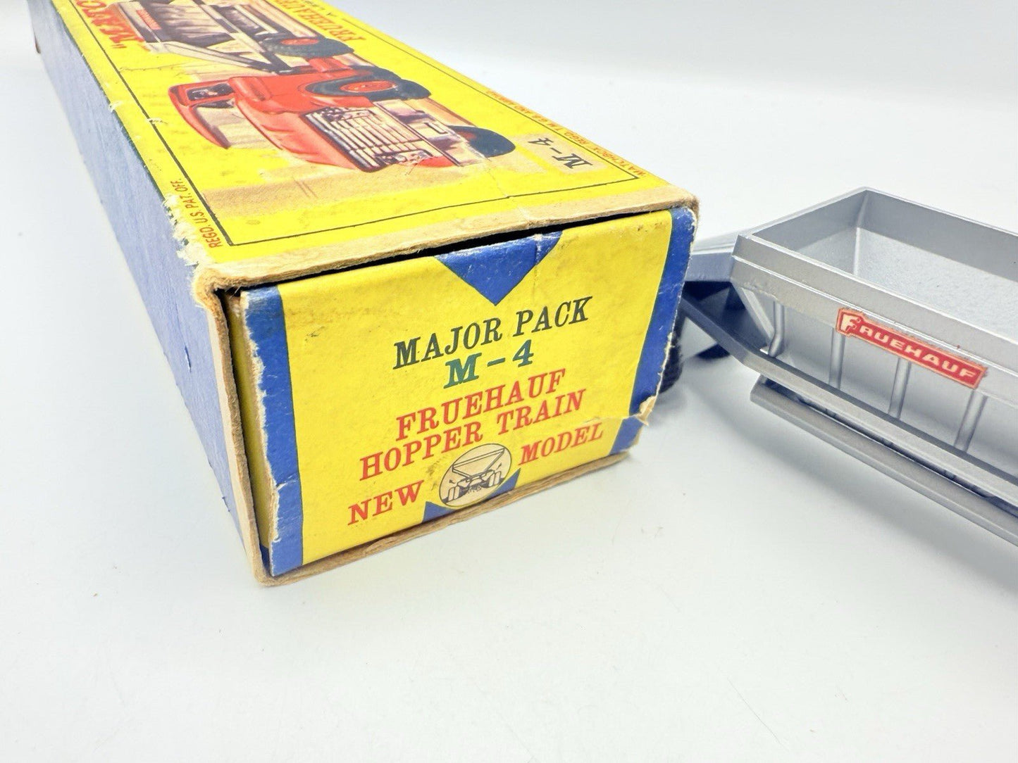 Matchbox Lesney Major Pack M4 Fruehauf Hopper Train - Magic Matchbox