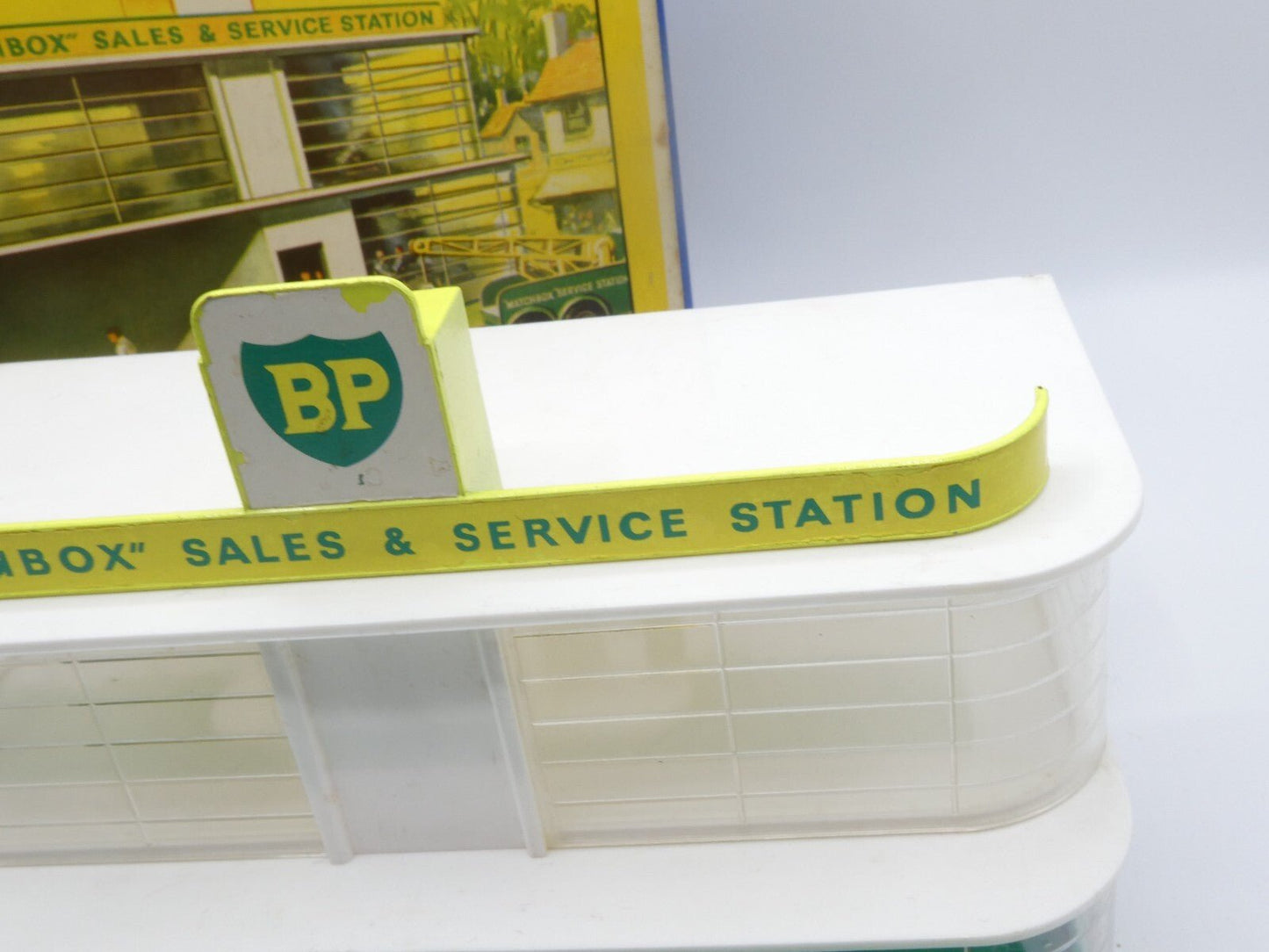 Matchbox Lesney MG - 1 BP Service Station - Magic Matchbox