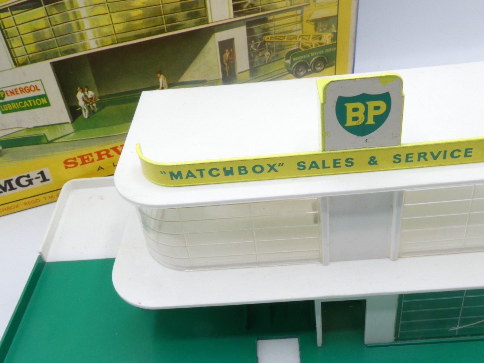 Matchbox Lesney MG - 1 BP Service Station - Magic Matchbox