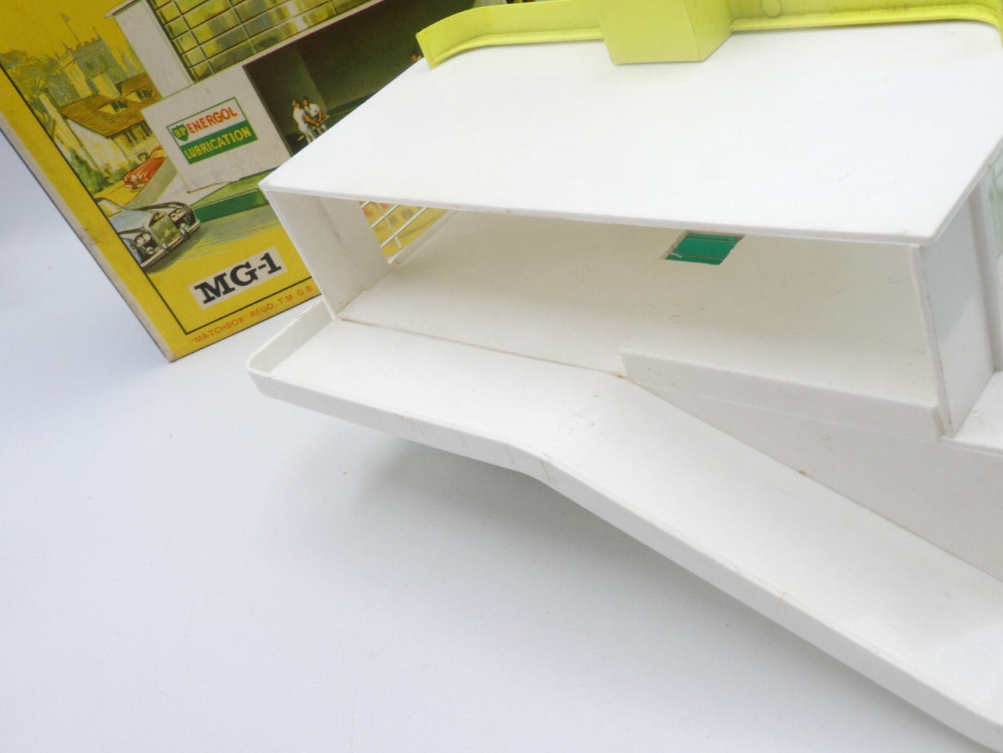 Matchbox Lesney MG - 1 BP Service Station - Magic Matchbox