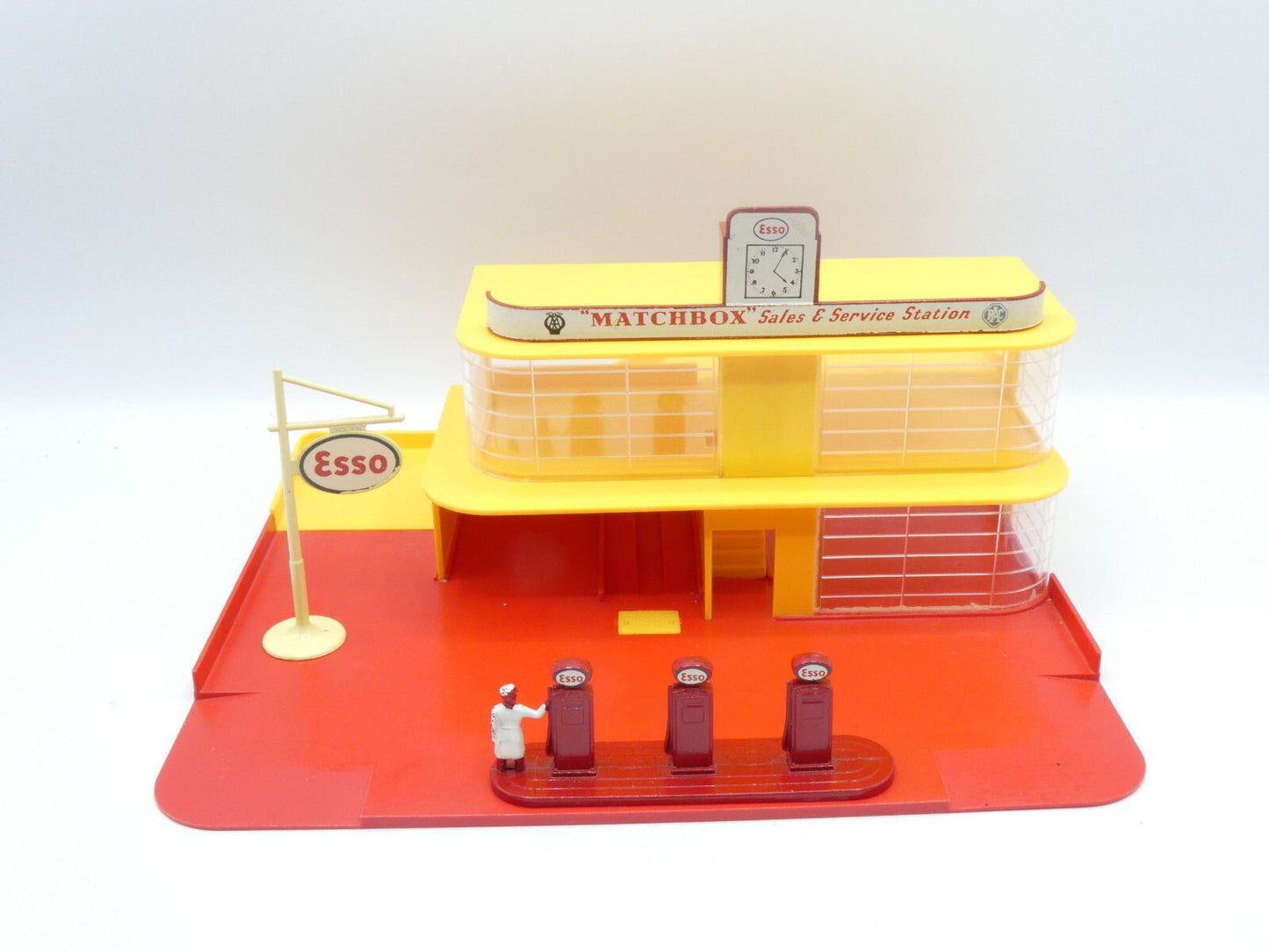 Matchbox Lesney MG - 1 Series Sales and Service Station - Magic Matchbox