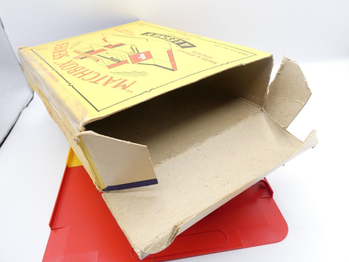 Matchbox Lesney MG - 1 Series Sales and Service Station - Repaired Base - Magic Matchbox