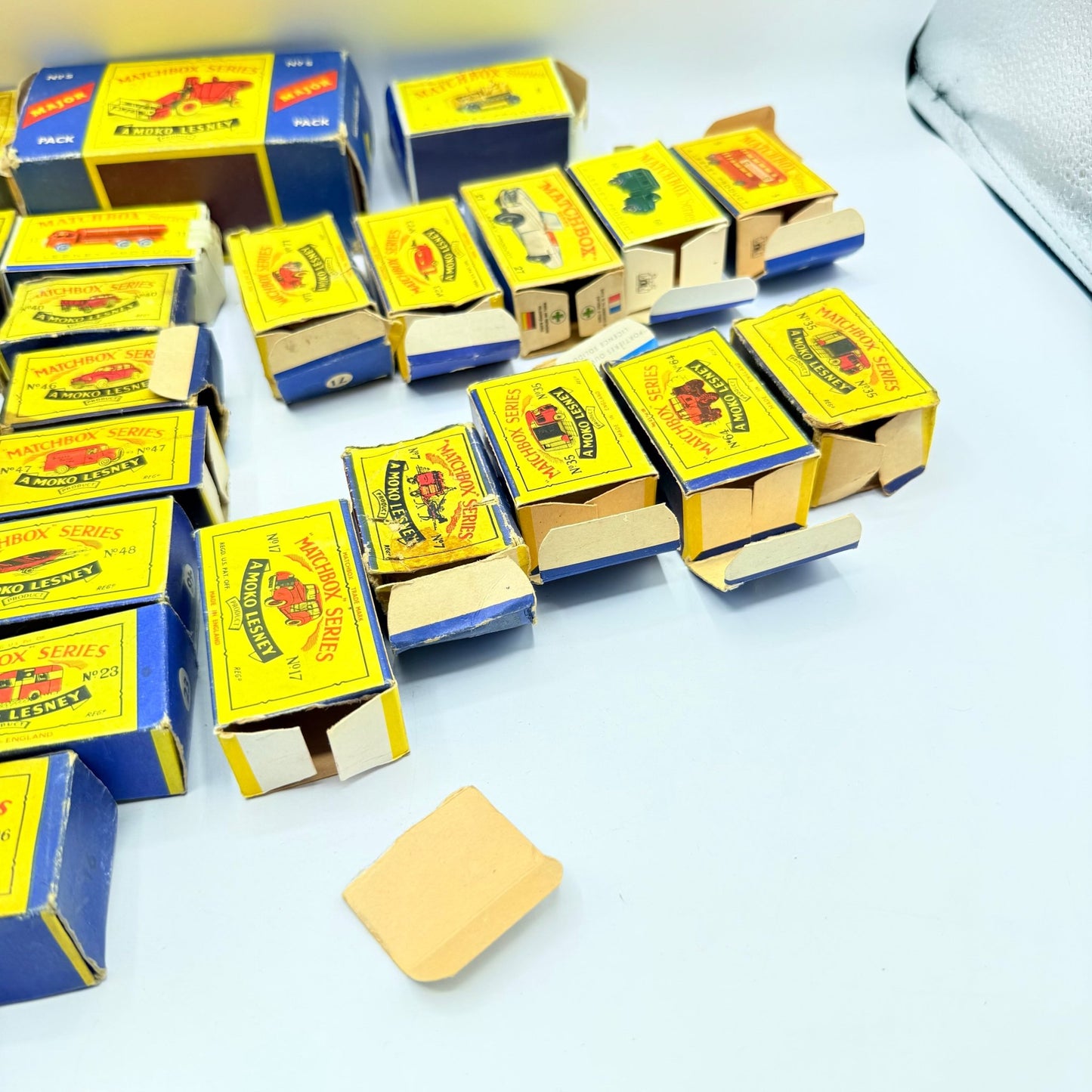 Matchbox Regular Wheels Damaged & Broken Boxes x 50 - Magic Matchbox