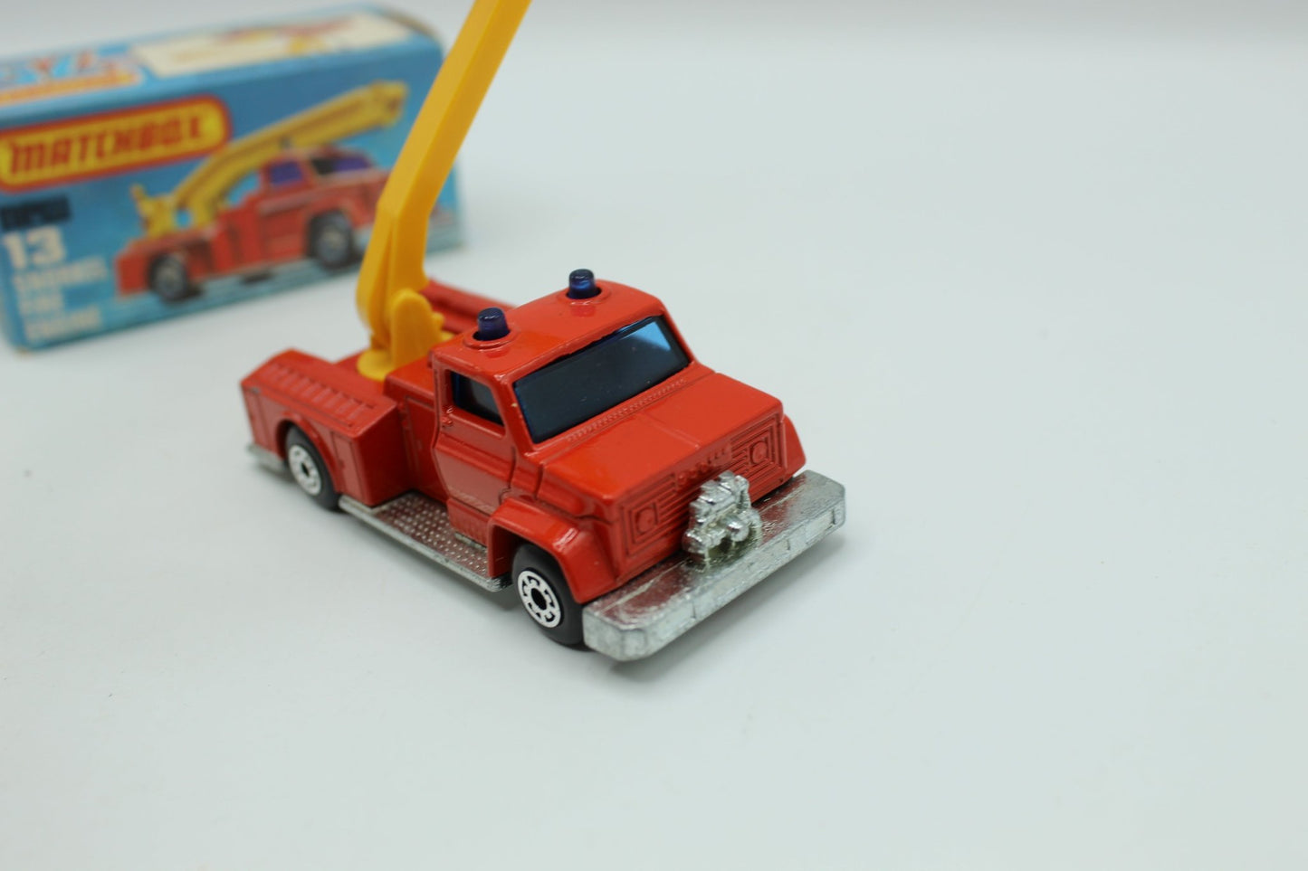 Matchbox Superfast 13 Snorkel Fire Engine - Magic Matchbox