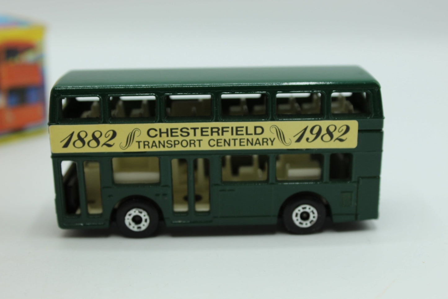 Matchbox Superfast 17 The Londoner - 1982 Chesterfield - Magic Matchbox