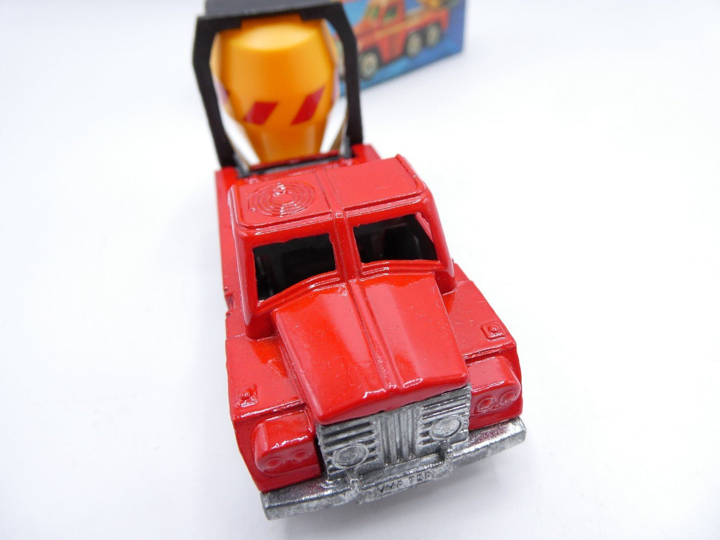 Matchbox Superfast 19 Cement Truck without glass - Magic Matchbox