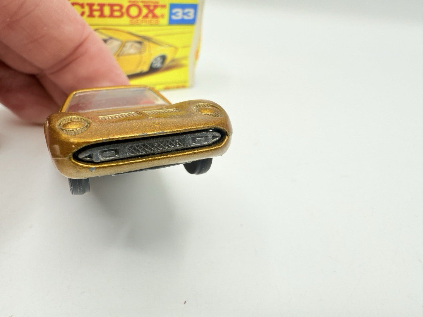 Matchbox Superfast 33 Lamborghini Miura - Magic Matchbox