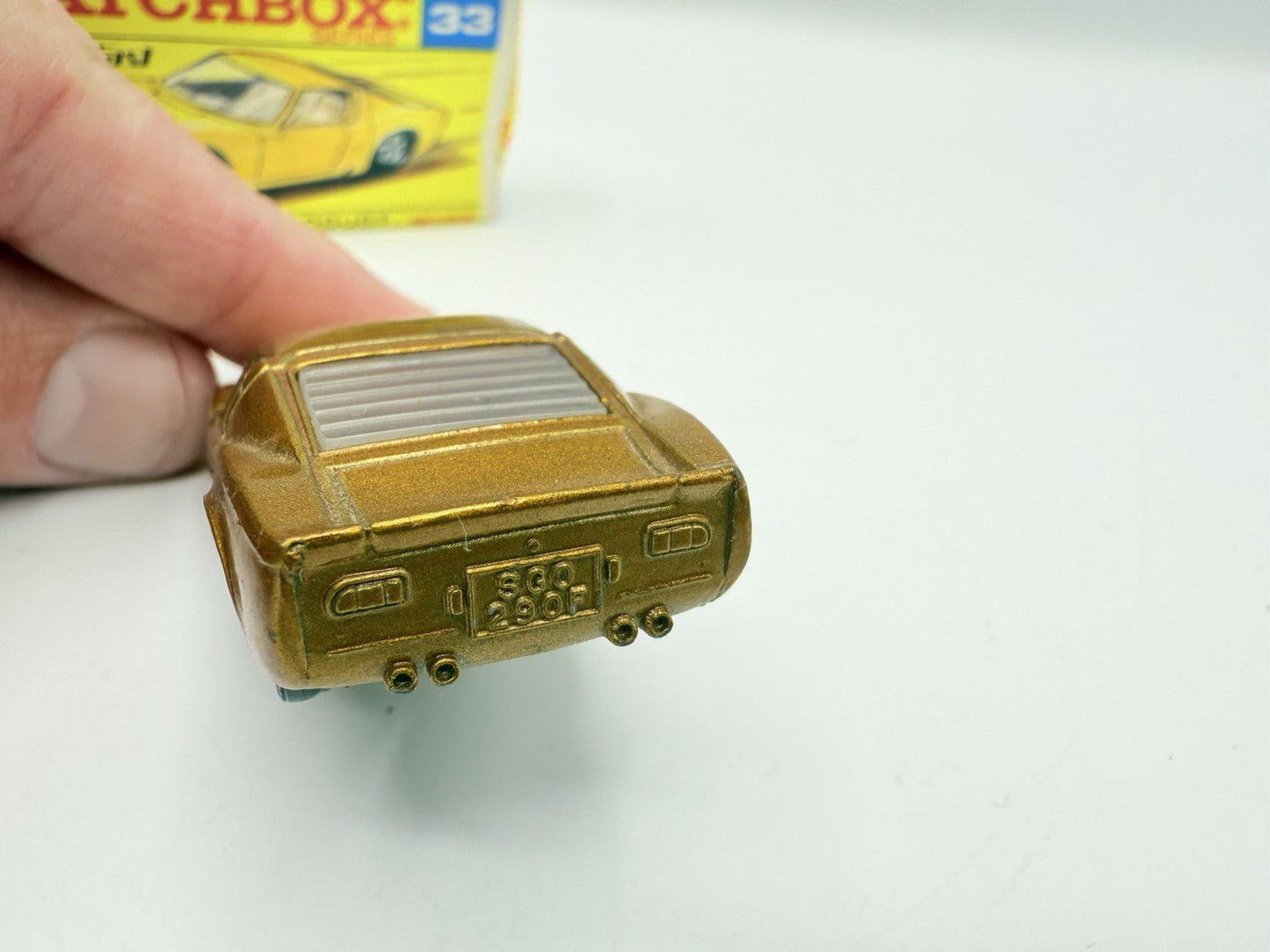 Matchbox Superfast 33 Lamborghini Miura - Magic Matchbox