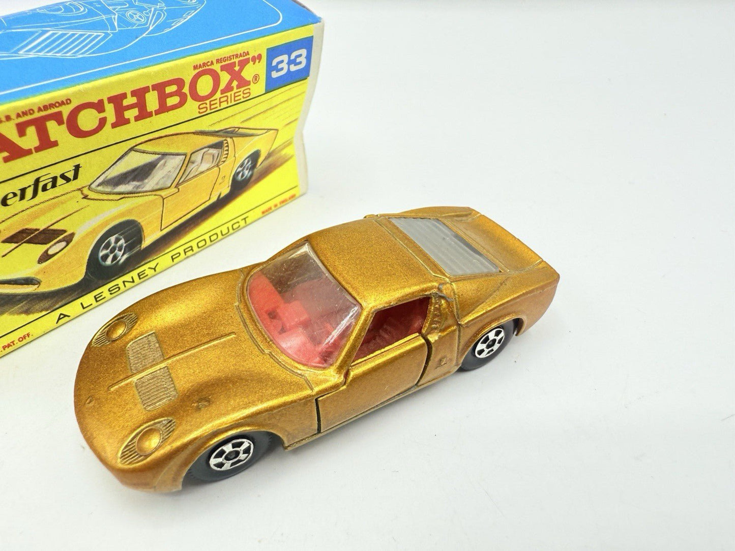 Matchbox Superfast 33 Lamborghini Miura - Magic Matchbox