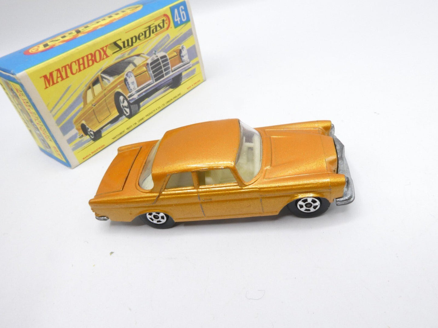 Matchbox Superfast 46 Mercedes 300 SE Very Near Mint - Magic Matchbox