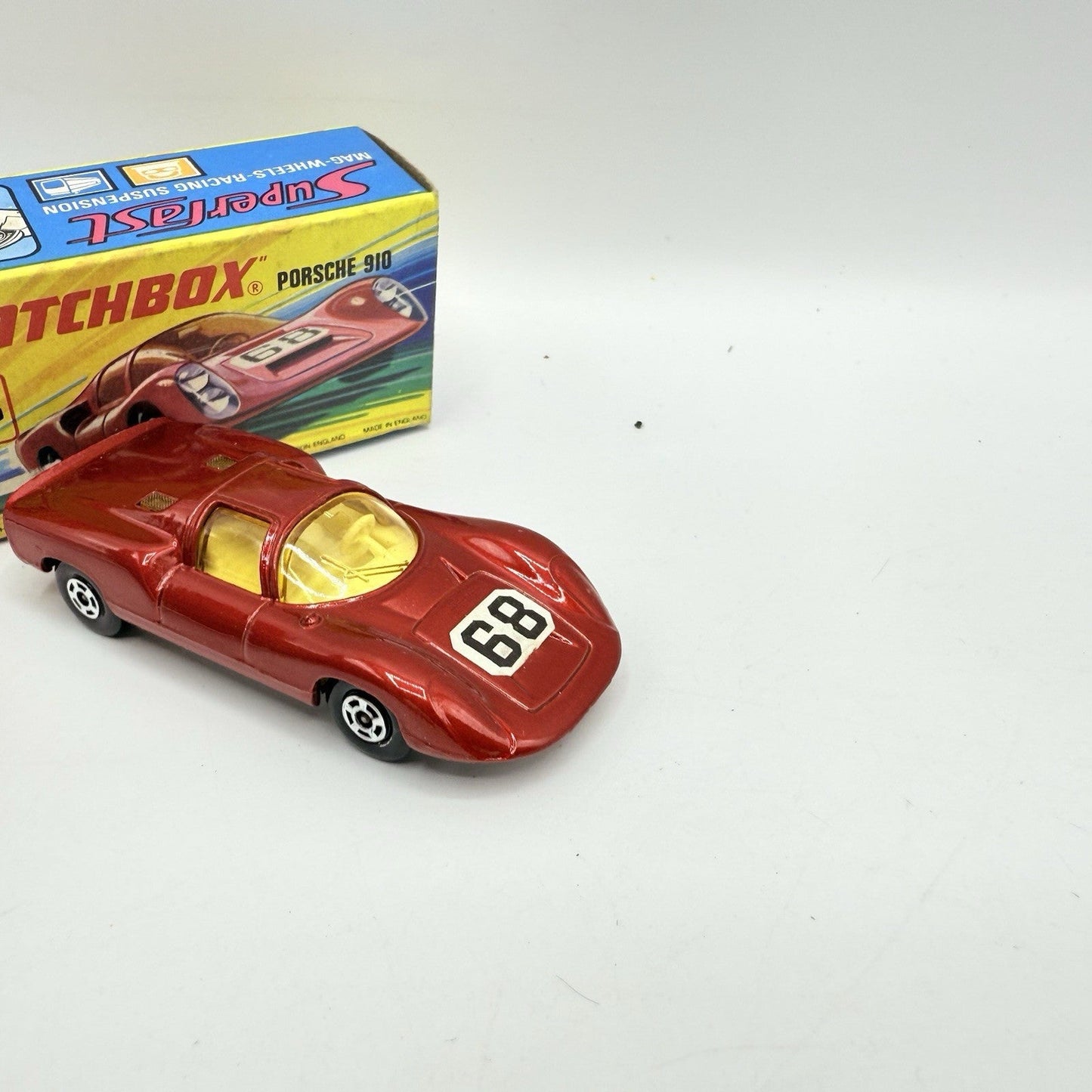 Matchbox Superfast 68 Porsche 910 With 68 Label - Magic Matchbox