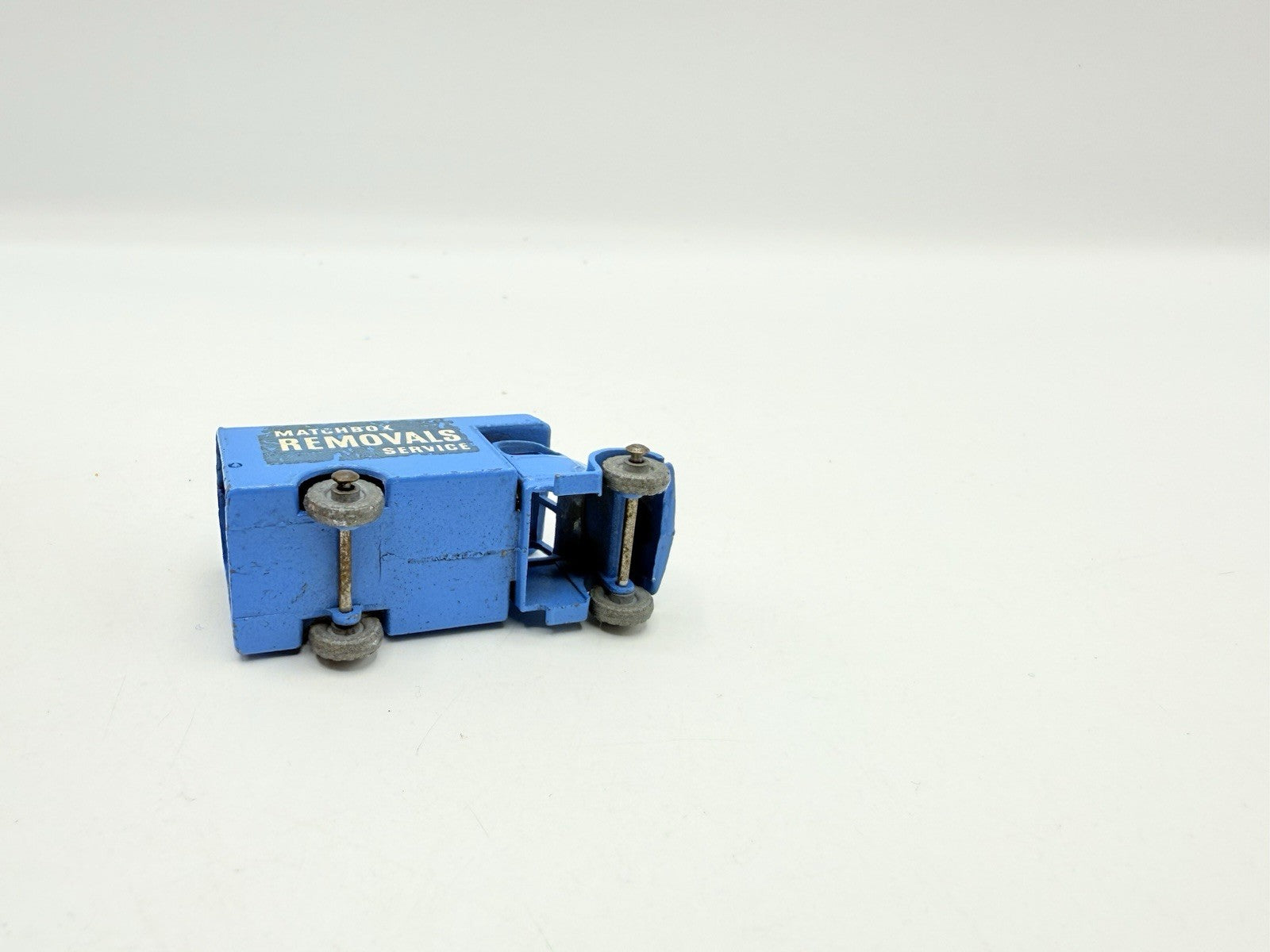 Matchbox Lesney 17a Bedford Removals Van Light Blue Unboxed Model