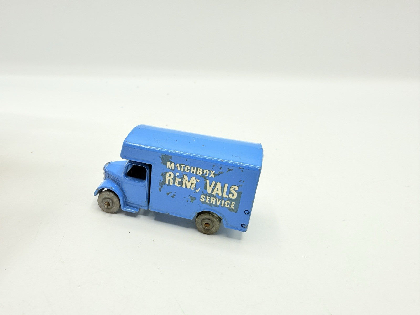 Matchbox Lesney 17a Bedford Removals Van Light Blue Unboxed Model