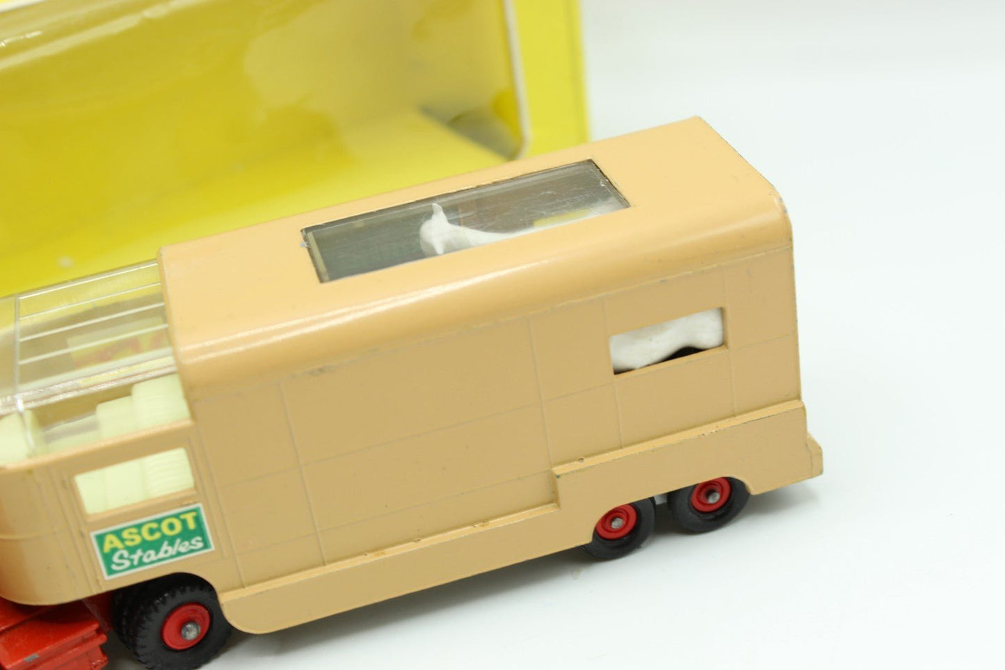 Lesney Matchbox King Size K - 18 Articulated Dodge Horse Box - Boxed - Magic Matchbox