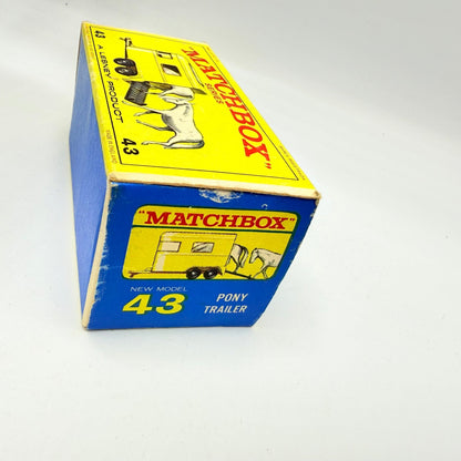 Matchbox 43c Pony Trailer Tan Base - Magic Matchbox