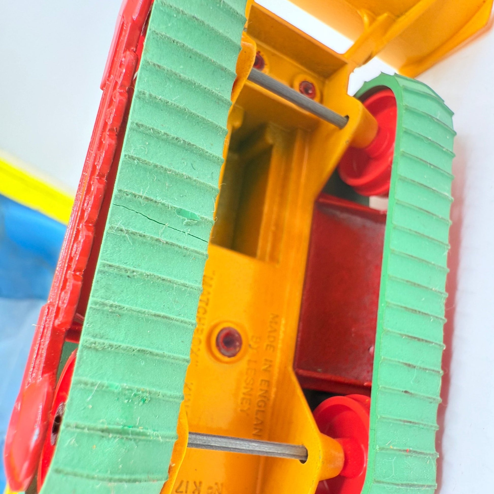 Matchbox Kingsize K - 17 Ford Cab & Dyson Low Loader with Bulldozer - Magic Matchbox