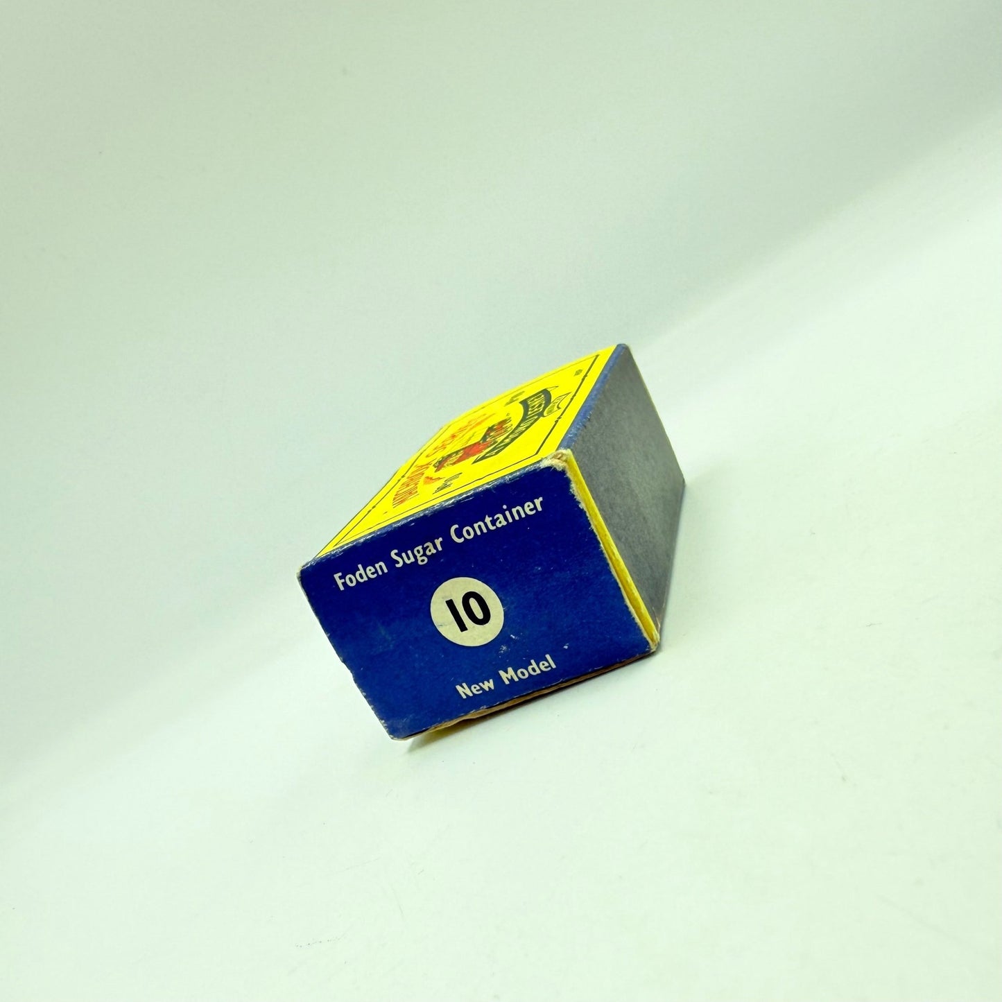 Matchbox Lesney 10c Foden 8 Wheel Sugar Container Tate & Lyle REAR CROWN - GPW - Magic Matchbox