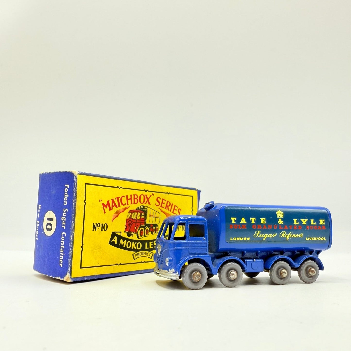 Matchbox Lesney 10c Foden 8 Wheel Sugar Container Tate & Lyle REAR CROWN - GPW - Magic Matchbox