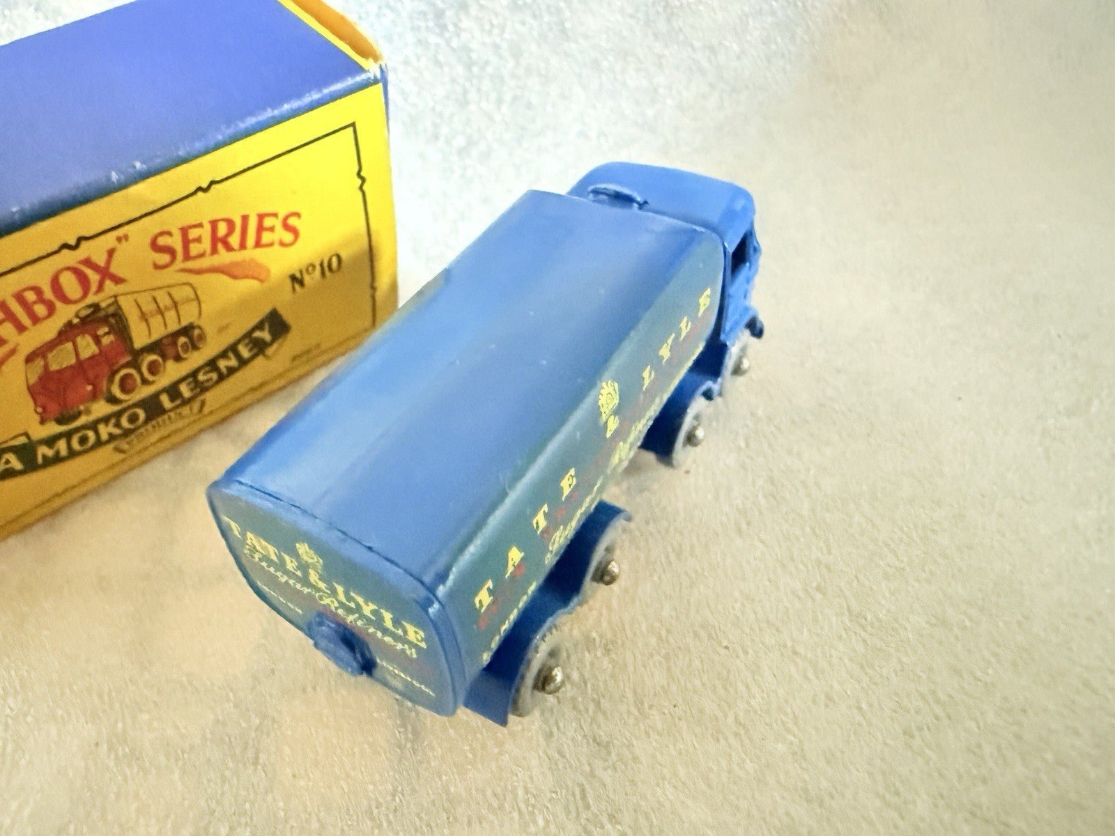 Matchbox Lesney 10c Foden 8 Wheel Sugar Container Tate & Lyle REAR CROWN - GPW - Magic Matchbox