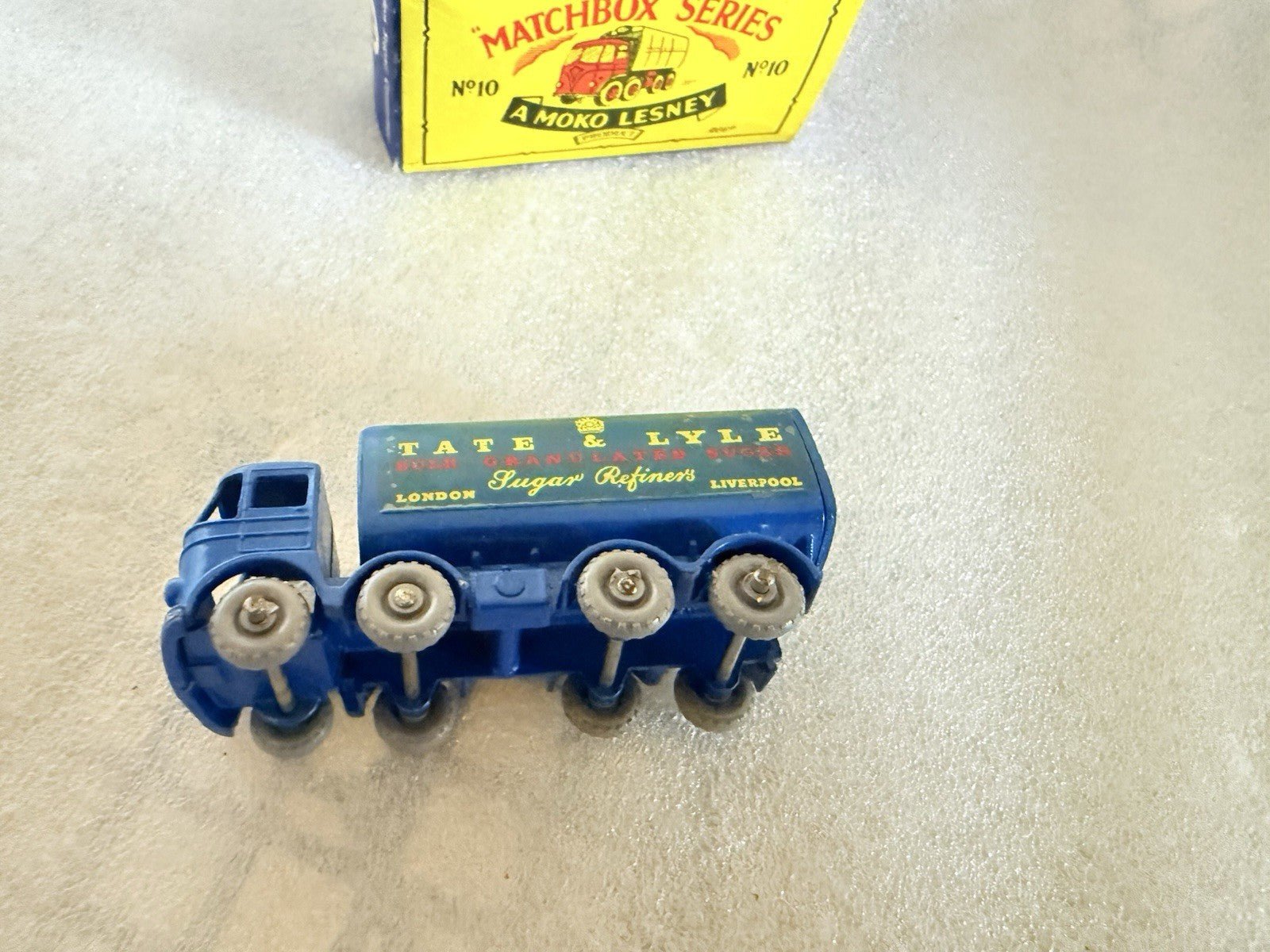 Matchbox Lesney 10c Foden 8 Wheel Sugar Container Tate & Lyle REAR CROWN - GPW - Magic Matchbox
