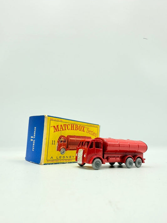 Matchbox Lesney 11b ERF Petrol Tanker GPW & D2 Type Box - Magic Matchbox