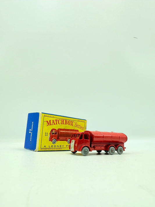 Matchbox Lesney 11b ERF Petrol Tanker GPW & D2 Type Box - Magic Matchbox