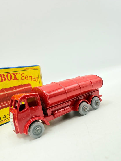 Matchbox Lesney 11b ERF Petrol Tanker GPW & D2 Type Box - Magic Matchbox