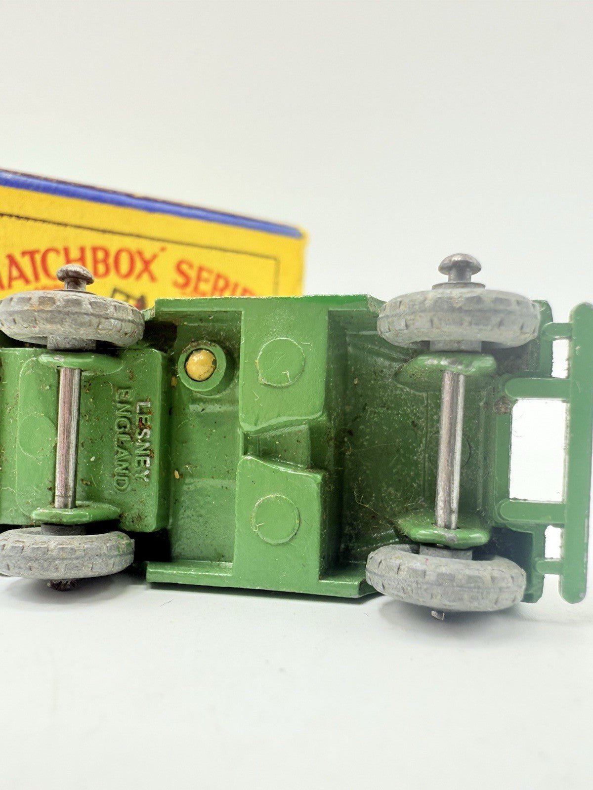 Matchbox Lesney 12a Land Rover MW - Magic Matchbox