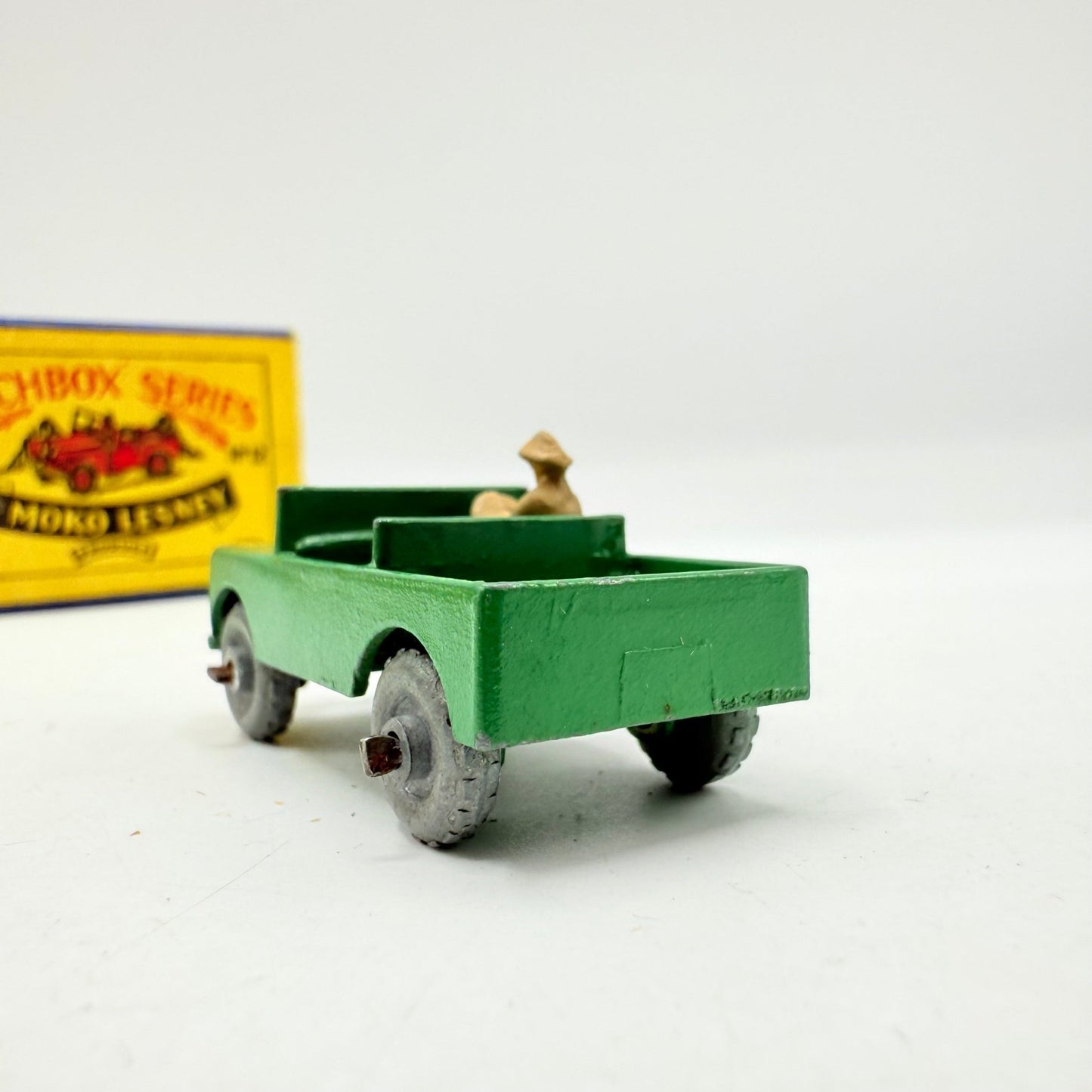 Matchbox Lesney 12a Land Rover MW - Magic Matchbox