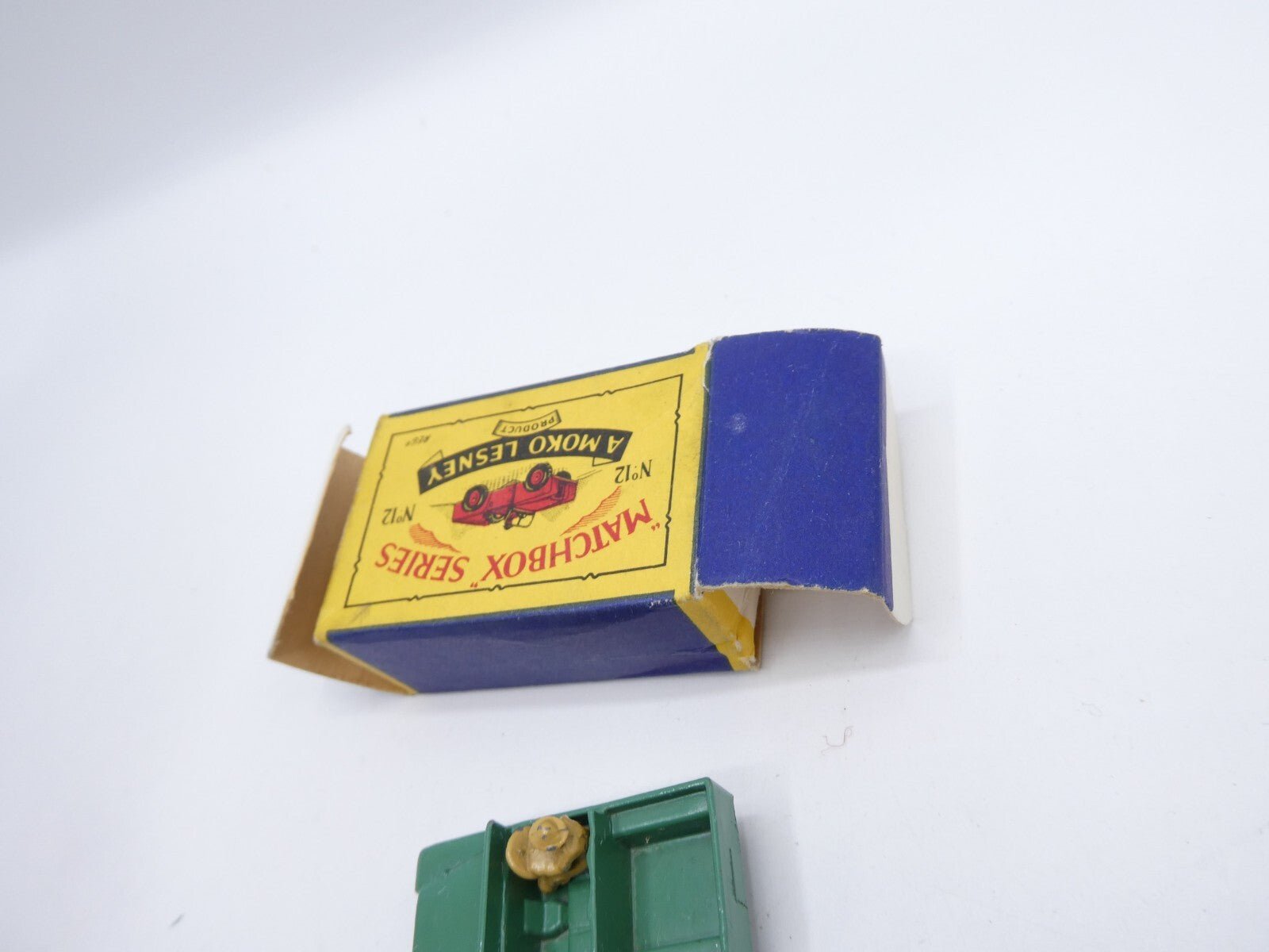 Matchbox Lesney 12a Land Rover MW - Magic Matchbox