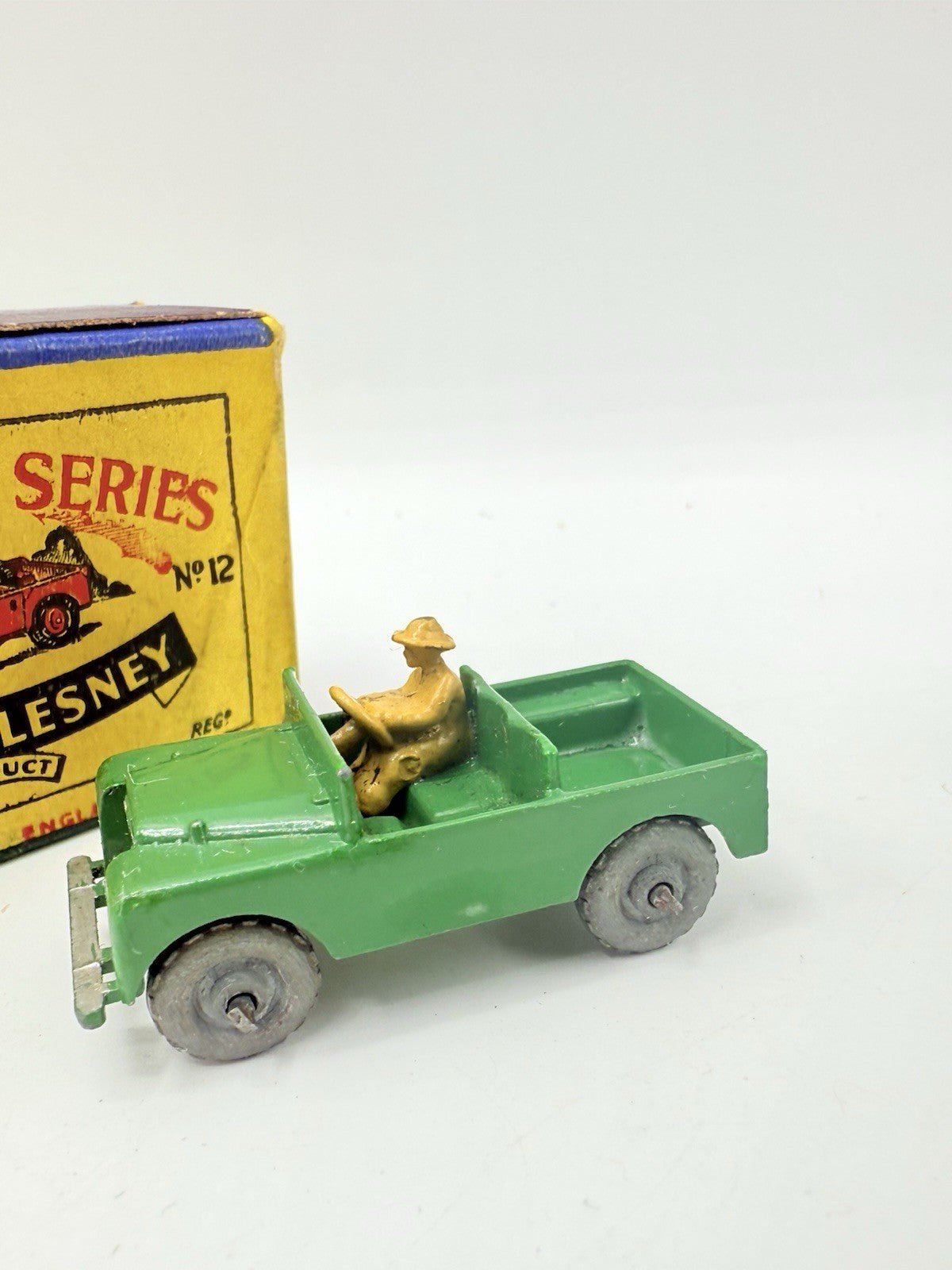 Matchbox Lesney 12a Land Rover MW - Magic Matchbox
