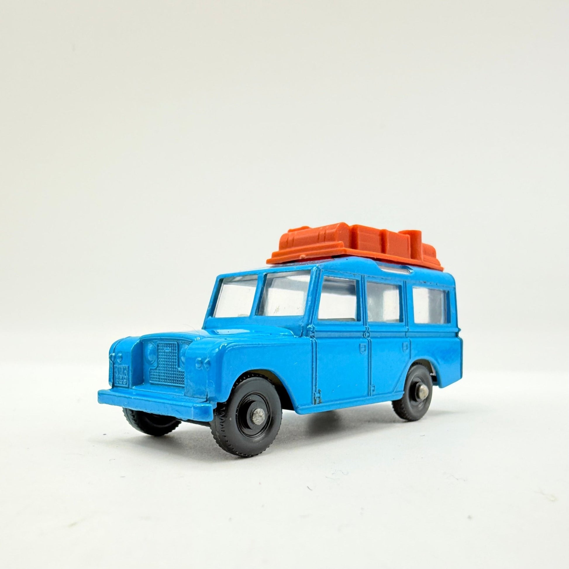 Matchbox Lesney 12c Land Rover Safari - Magic Matchbox