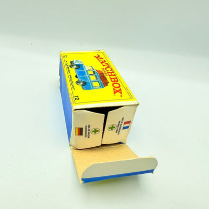 Matchbox Lesney 12c Land Rover Safari - Magic Matchbox