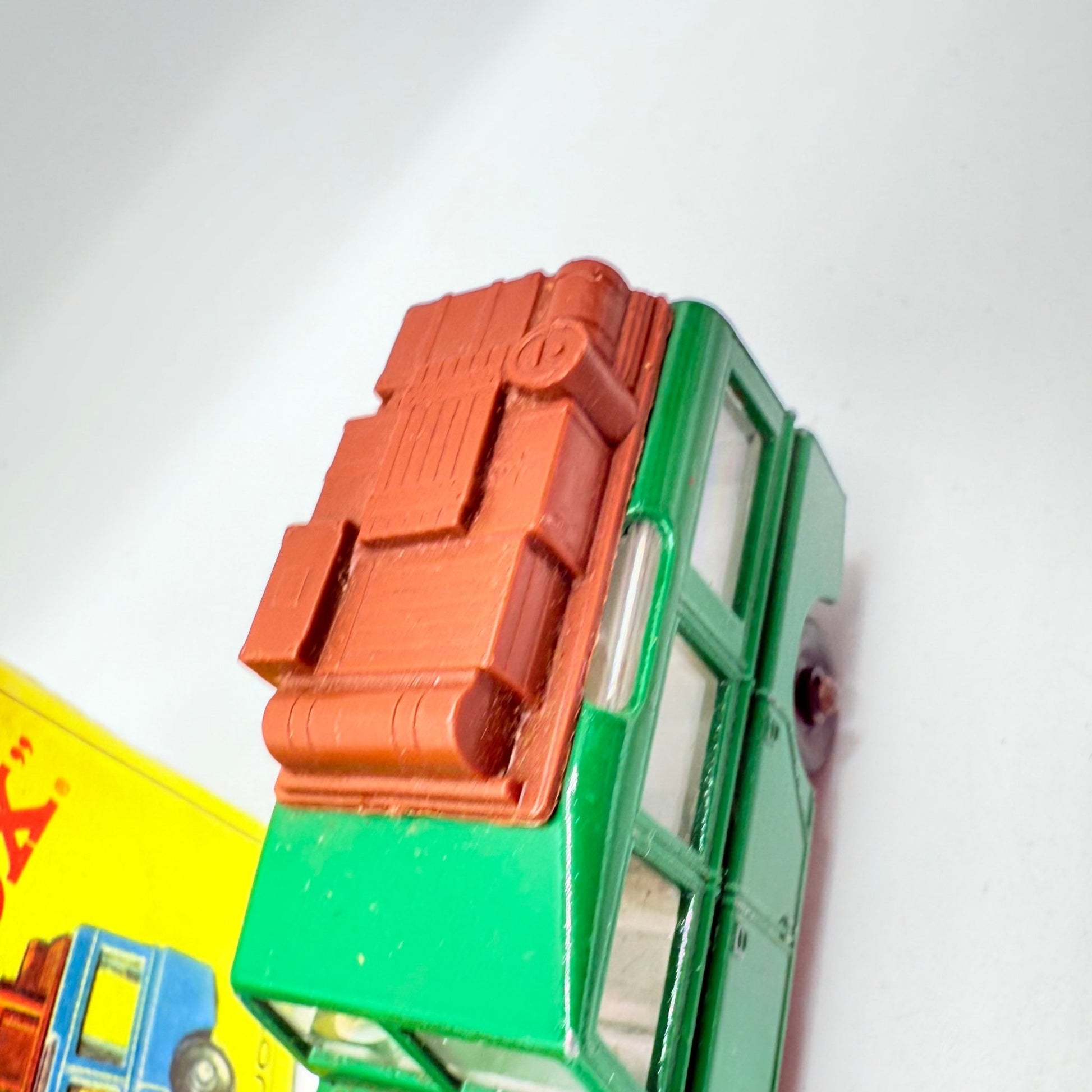 Matchbox Lesney 12c Land Rover Safari - Magic Matchbox