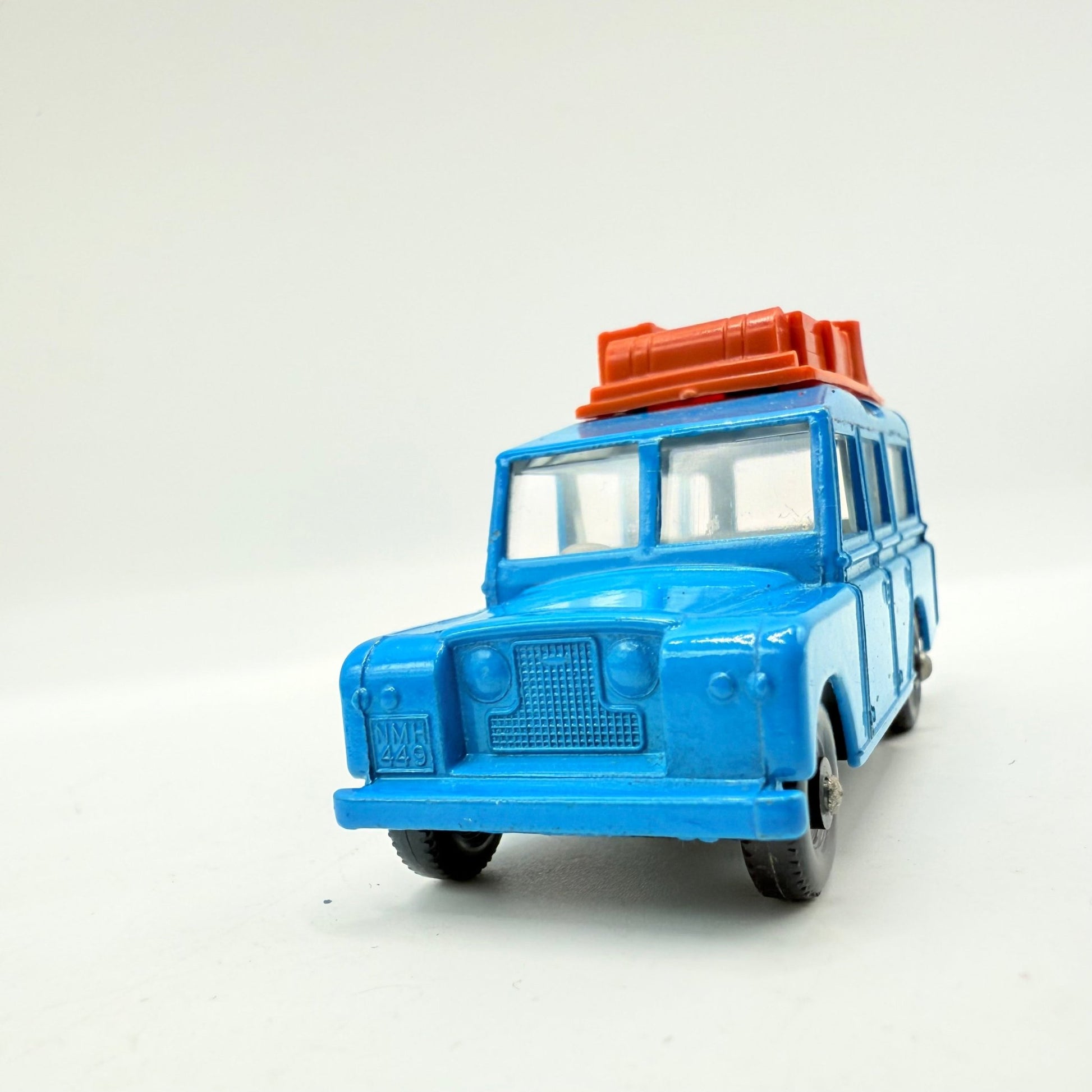 Matchbox Lesney 12c Land Rover Safari - Magic Matchbox