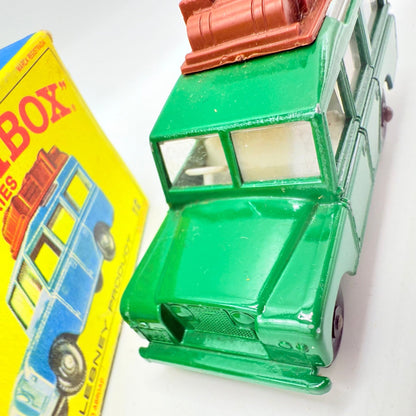 Matchbox Lesney 12c Land Rover Safari - Magic Matchbox