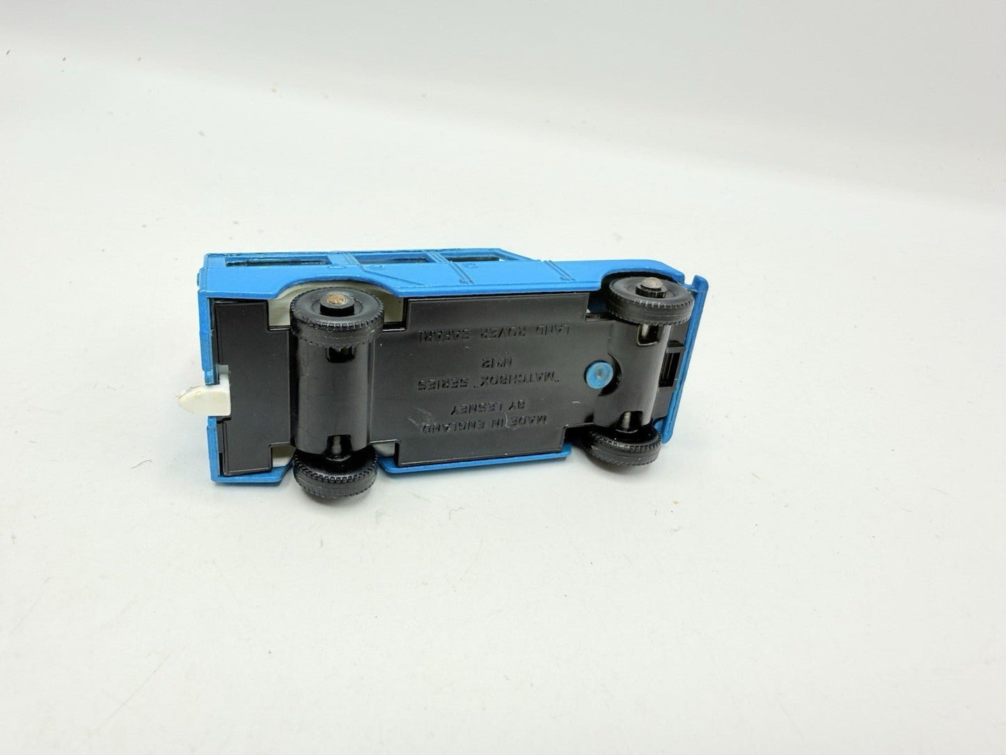 Matchbox Lesney 12c Land Rover Safari Blue - Magic Matchbox